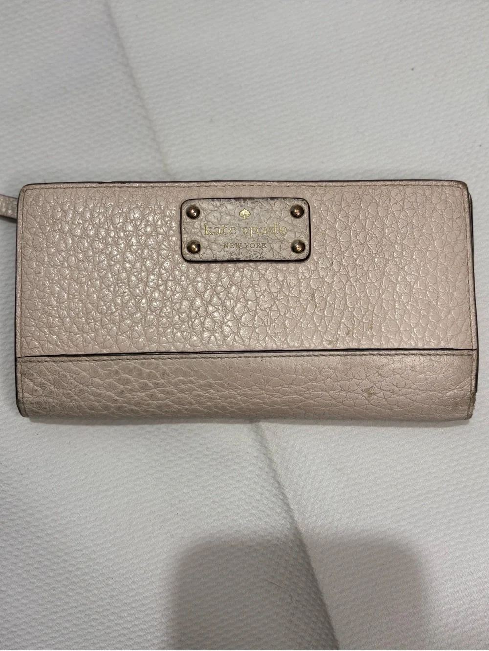 kate spade Pebbled Leather Zip Wallet in Blush
